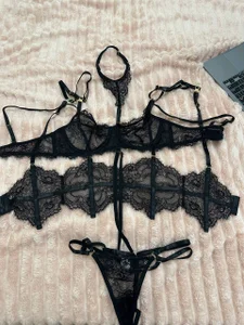 elliemintlover some of the lingerie sets Billede 3