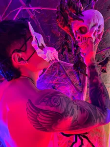 joseph_boyのThe beast that awakens on Halloween🐾😈の 3枚の写真