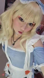 NEZUKO_MITSURI Welcome to my wonderland 🐇 Εικόνα 3