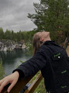 Kiss_My_Body Public Pic 5