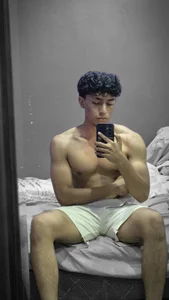 FabpingonのUyの 3枚の写真
