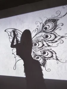 xxwang20我在看画，你在看我图片