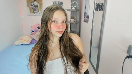 LEYNABRAUN your sexy doll Pic