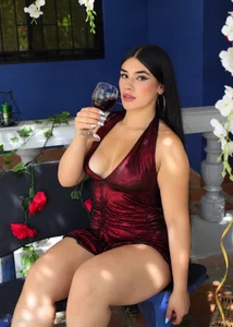 Oriana_03 A month filled with lots of love and passion 🌹🔥❤️‍🔥  5. fénykép