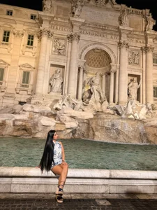 ashley_williamssのWishing at Trevi ✨の 2枚の写真