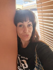 naughtyedna8 Public Foto 9