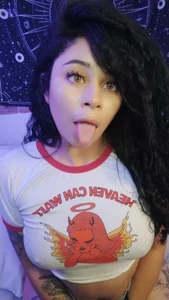 LilyRobertts a cuty girl Foto