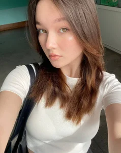MariamFarr Public Pic 3