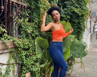 outdoor photos de ChantalGarner  2 photos