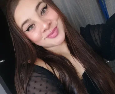 😈 de CrystalQueen01  2 Imagens