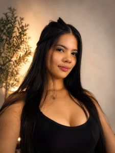AlexaGlam Public 사진 3