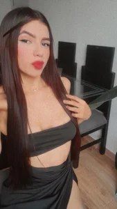 Emmaa_Queen_Public图片 3