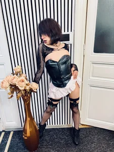 FemCupid: Wrapped in latex, confidence, and a touch of mystery. 🖤✨ ( 8 фото)