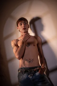 NathanaelFox sexy petit guy Immagine  2