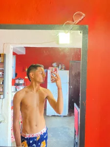 RICHIE 🐾🙈 de EMPIRE_BOYS1  3 Imagens