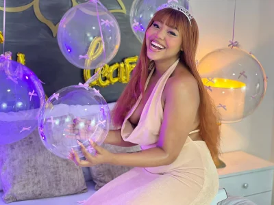 Zdjęcia AngelaRoberts It’s my birthday 🎂✨:  8