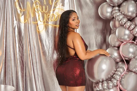 Golden Glow 2025 de AlisonTravis  3 Imagens