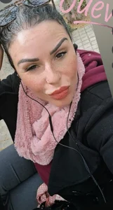 Cchorreando Chica traviesa y muy juguetonan Εικόνα