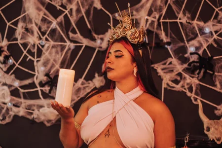 AliiceBrown_ Greek Goddess! Happy Halloween! Pic 7