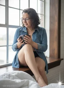 _Saraqueen Yo siendo yo (me being me) Εικόνα