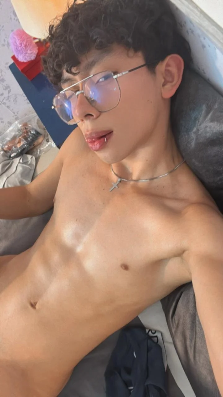 liam_twiink immagine di tendenza 1763