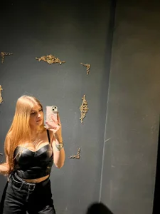 VedaMazzariello Public รูป  2