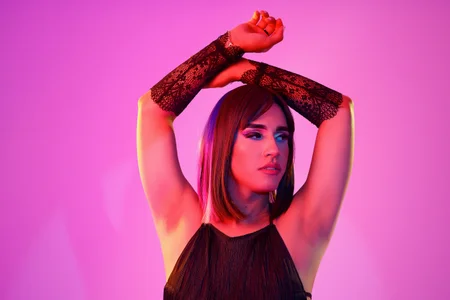 Scarleett_22: Neon Day ( 8 фото)