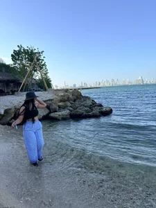 linda_sofi__のmy last day of vaccinations, eager to suck your cock🌸😍の 2枚の写真