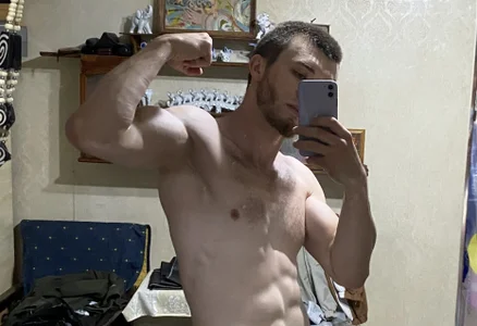 Tamerlanx's XXX Nude Photo 2