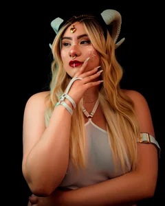 valt_ 🔥 I provoke, I breathe, I dominate🔥 Pic