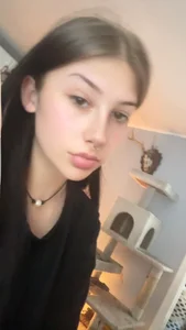 jaderenee Public Pic 4