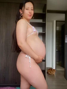 QueenLia Welcome to my wonderful stage of pregnancy Pic 3