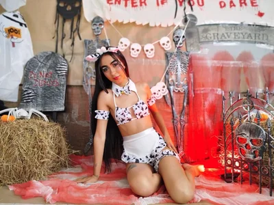 VioletaCollins 🎃👻I love Halloween gifts🎃👻 Pic