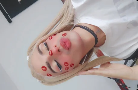 Day -day od Alessa_mullen  3 snímek