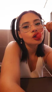 Renata-Saenz Coqueta slika