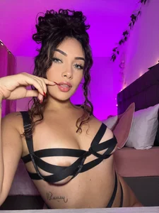 charlotte_jameesSunday🧘🏻‍♀️图片 3