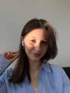 LouiseChavez cloudy day Pic 5