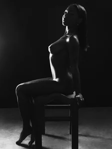 Vane_Rossee I am a work of art Pic 4