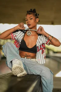reshi_hevss some street flow 🥵 Poză