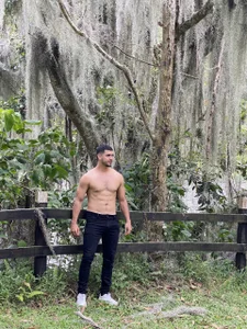 Dimitri_Bass: "Your weakness with body." ( 5 фото)