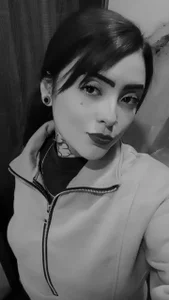 Public de zara_rouxx_  2 Imagens