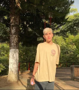 𝗜𝗺 𝗬𝗲𝘀𝗶𝗱 🐥 de sweet_twiink  2 Imagens