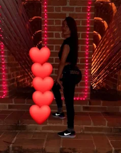 Natysha__ Public  3টি ছবি