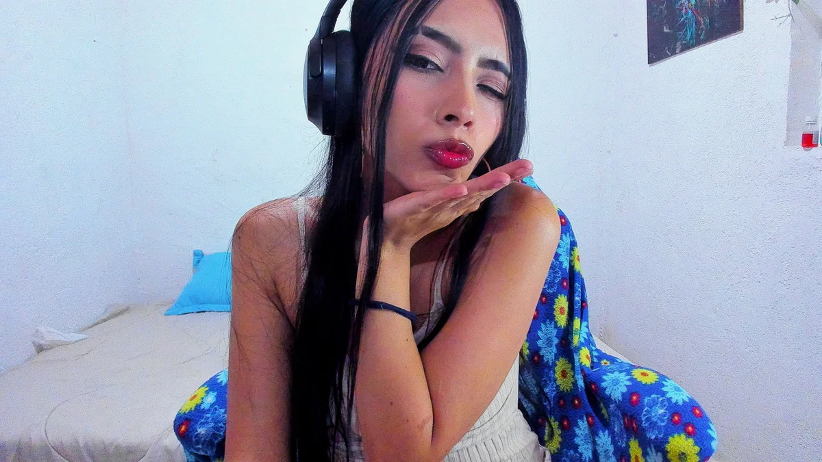 soffycarter1 热门图片 2427