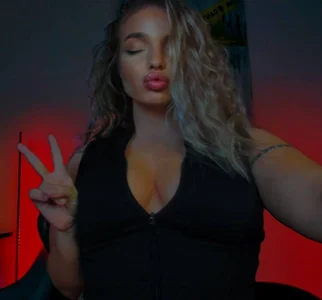 violla_sinzz Public Pic