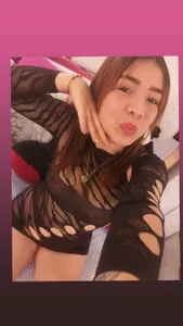 antonella_moon7: Follow me✨💖 ( 6 фото)