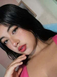 Iris_Lausmmm... a sexy body图片 5