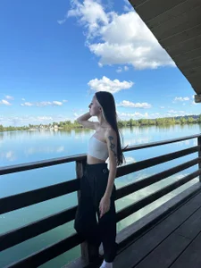 kristi_kitss It's me:) Pic 2