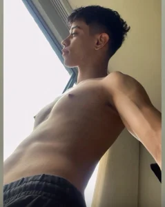 Esteban_Knight Public Pic 2