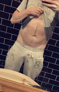 BigDEZZZzz Public Pic 3